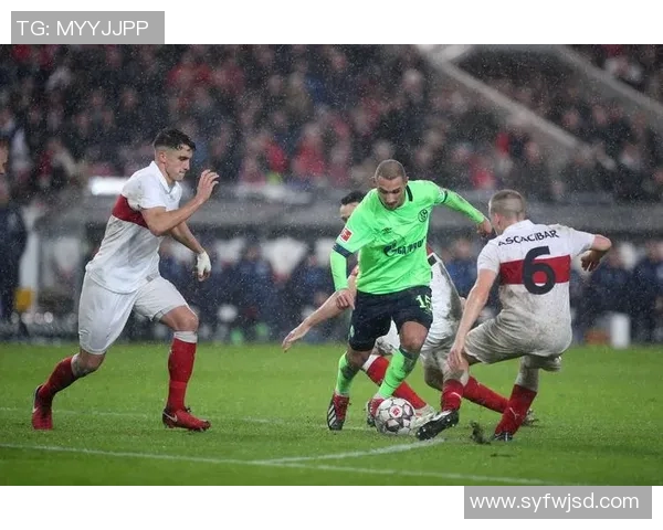 沙尔克04主场力擒斯图加特,保级战火越烈焰 沙尔克04主场力擒斯图加特,保级战火越烈焰