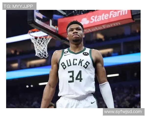 雄鹿大胜对手，字母哥砍下40分创纪录，球队再登顶峰